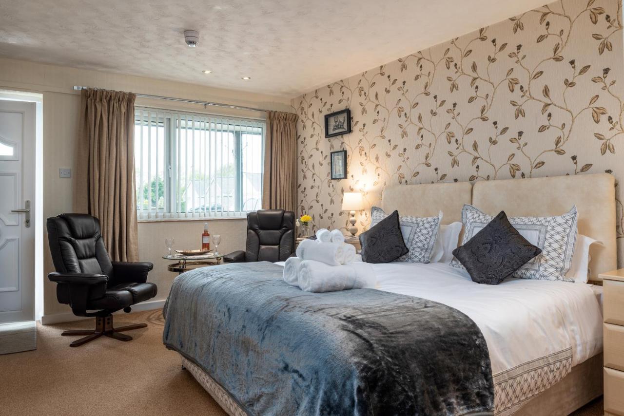 Estuary Lodge Motel B&B 탈사나 외부 사진