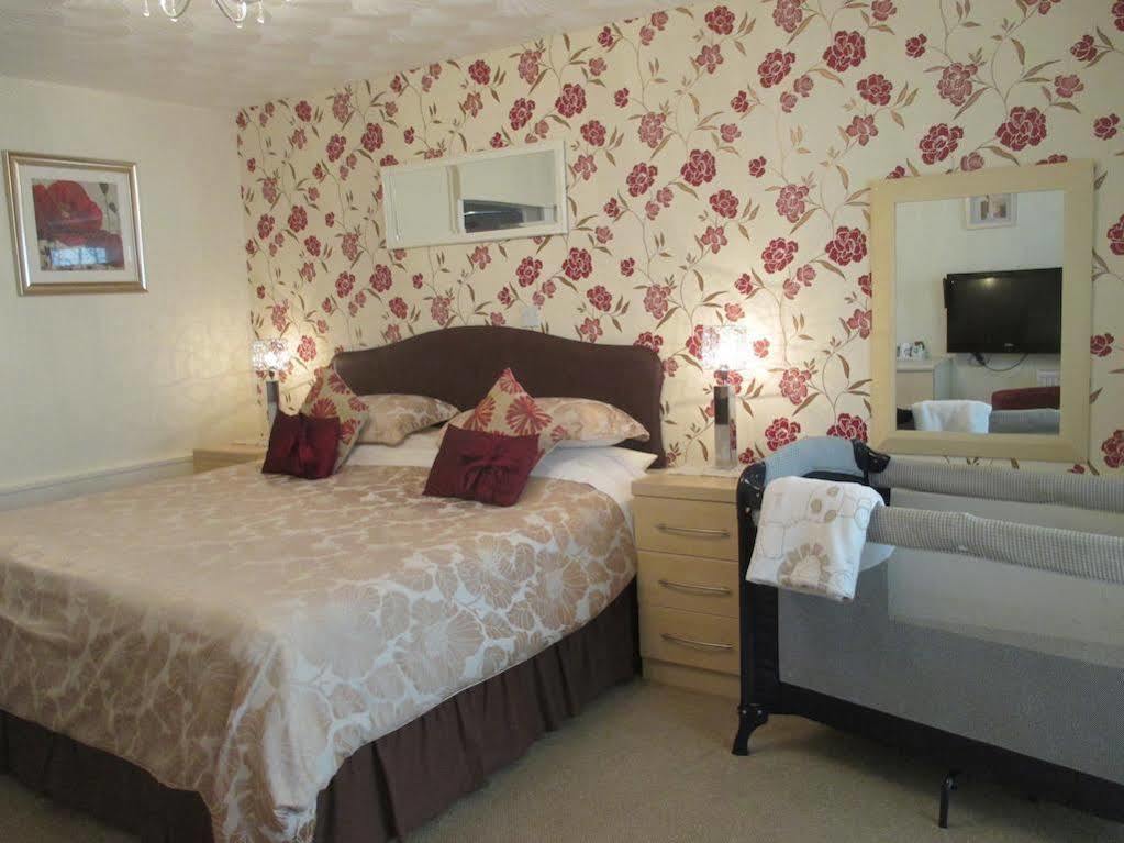 Estuary Lodge Motel B&B 탈사나 외부 사진